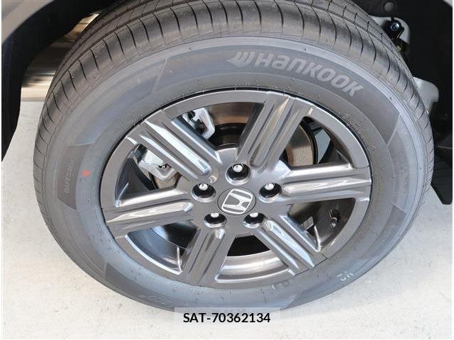 Honda VEZEL 2026-06 8210836-5