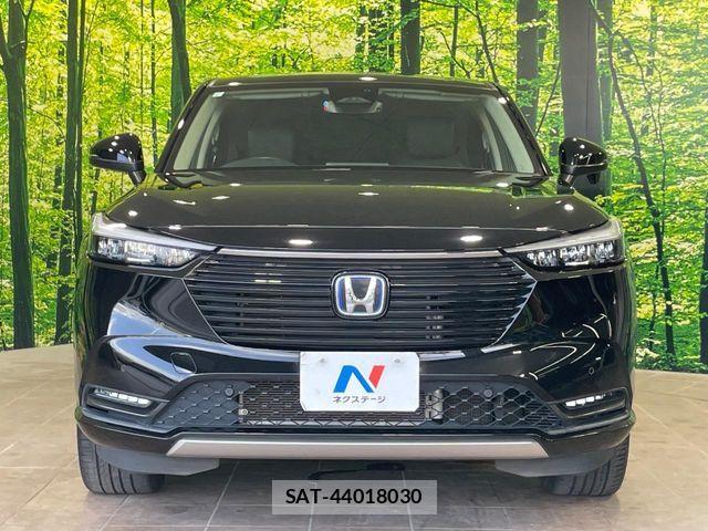 Honda VEZEL 2021-06 8210846-13