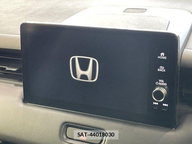 Honda VEZEL 2021-06 8210846-2