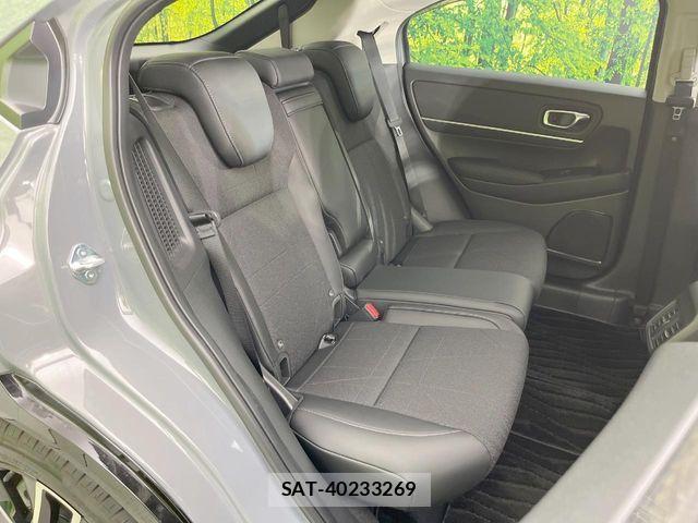 Honda VEZEL 2025-03 8210826-8