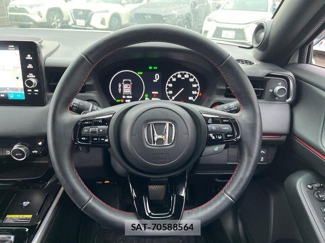 Honda VEZEL 2026-02 8210824-10