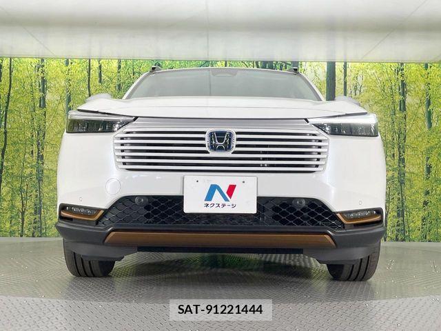 Honda VEZEL 2025-06 8210831-13