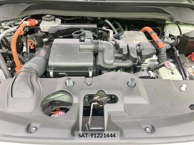 Honda VEZEL 2025-06 8210831-17