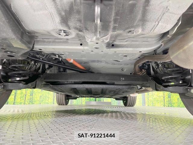Honda VEZEL 2025-06 8210831-18