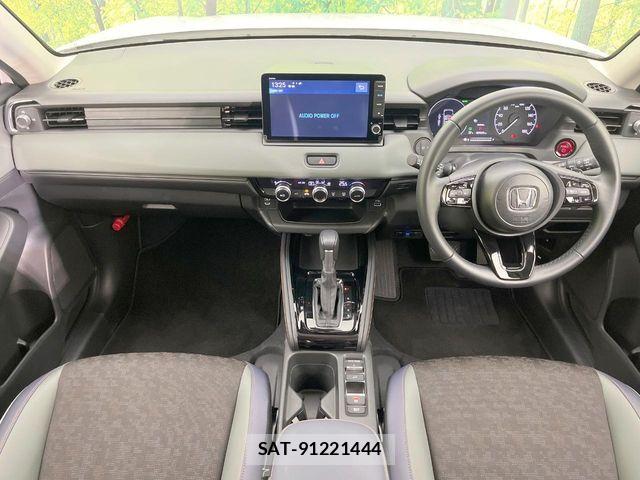 Honda VEZEL 2025-06 8210831-1