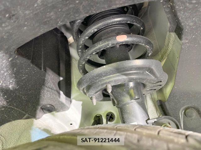 Honda VEZEL 2025-06 8210831-19