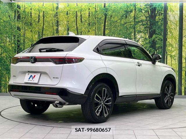 Honda VEZEL 2024-09 8210829-16
