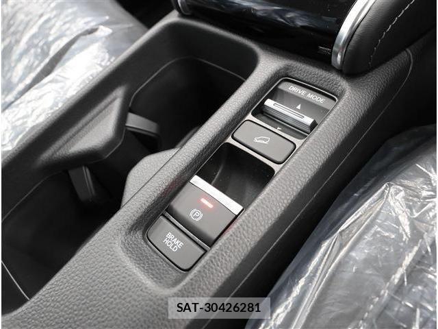Honda VEZEL 2026-04 8210828-12