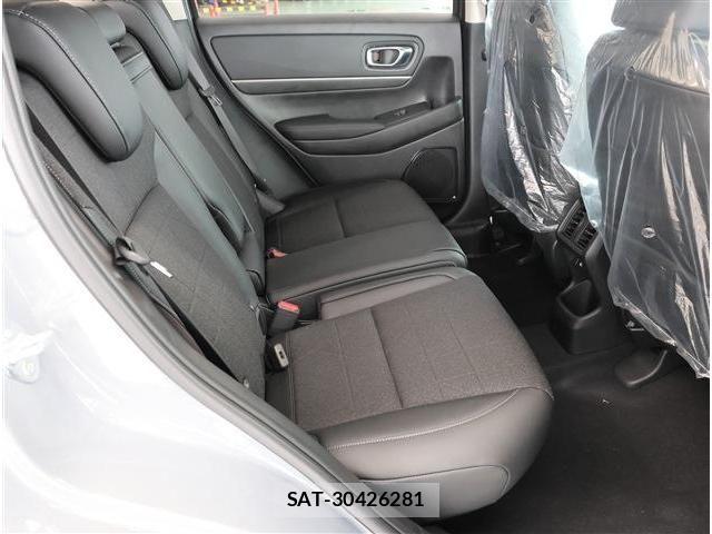 Honda VEZEL 2026-04 8210828-16
