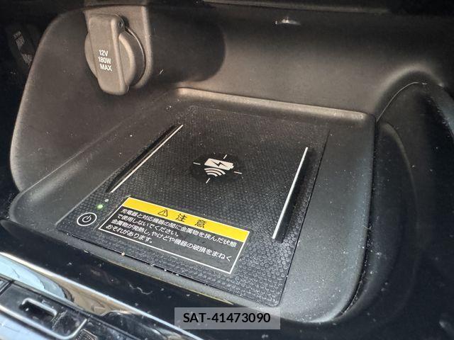 Honda VEZEL 2021-04 8210844-15