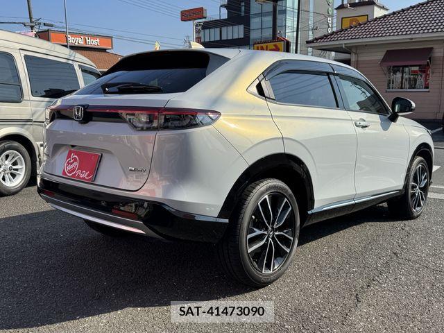 Honda VEZEL 2021-04 8210844-4