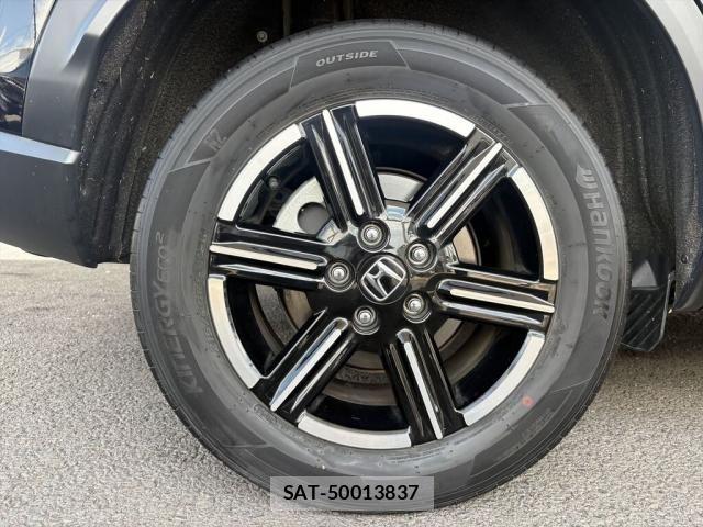 Honda VEZEL 2023-10 8232262-24