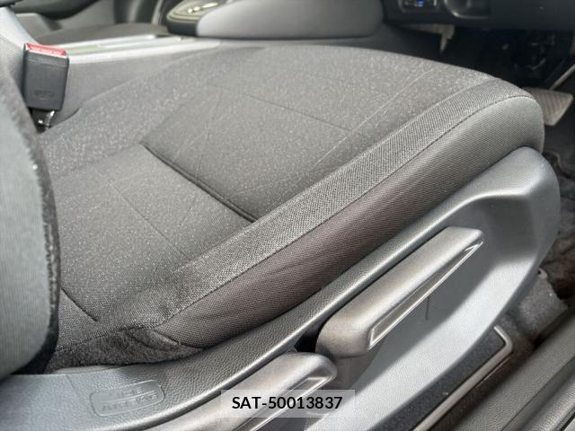 Honda VEZEL 2023-10 8232262-27