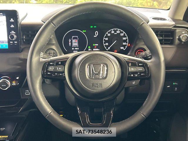 Honda VEZEL 2025-03 8232255-10