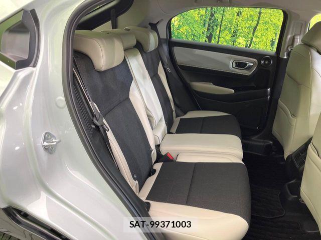 Honda VEZEL 2024-02 8232257-9