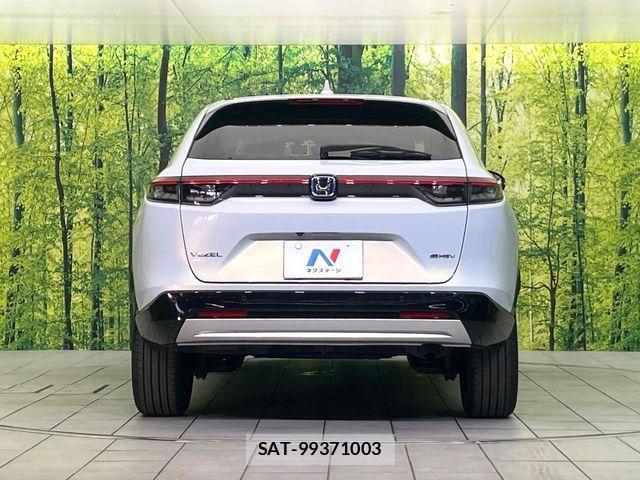 Honda VEZEL 2024-02 8232257-14
