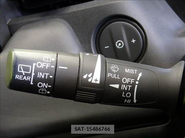 Honda VEZEL 2022-12 8232266-11