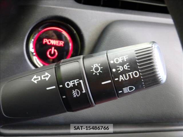 Honda VEZEL 2022-12 8232266-12