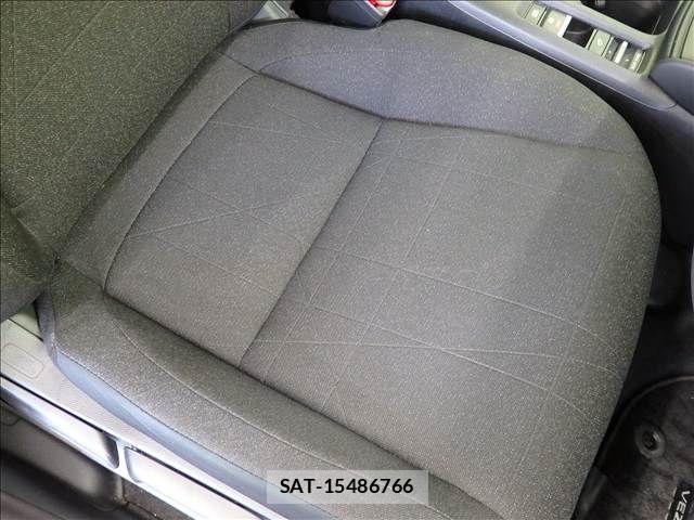 Honda VEZEL 2022-12 8232266-22