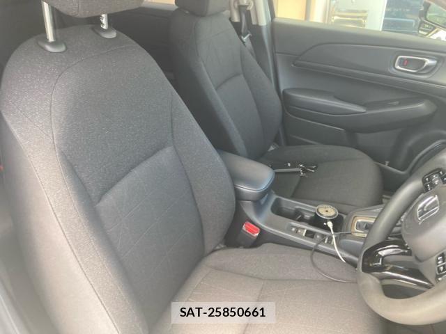 Honda VEZEL 2021-07 8232268-11