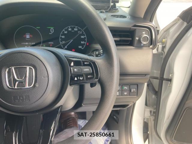 Honda VEZEL 2021-07 8232268-15