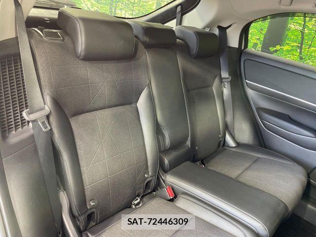 Honda VEZEL 2022-04 8247041-8