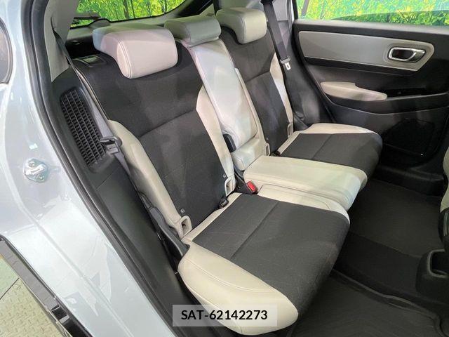 Honda VEZEL 2024-03 8247039-9