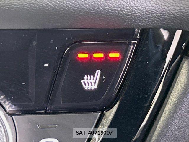 Honda VEZEL 2021-06 8247051-6
