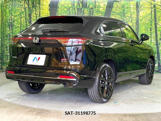 Honda VEZEL 2026-06 8247032-16