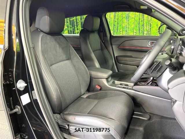 Honda VEZEL 2026-06 8247032-8