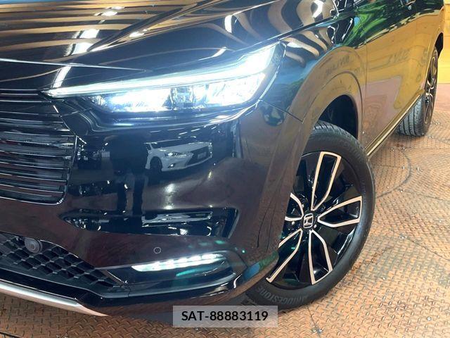 Honda VEZEL 2024-08 8247036-11