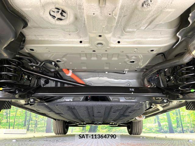 Honda VEZEL 2026-06 8247034-17