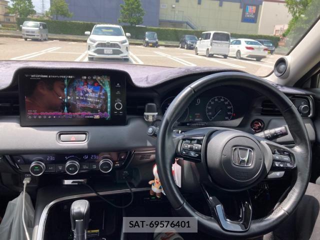 Honda VEZEL 2021-10 8247054-11