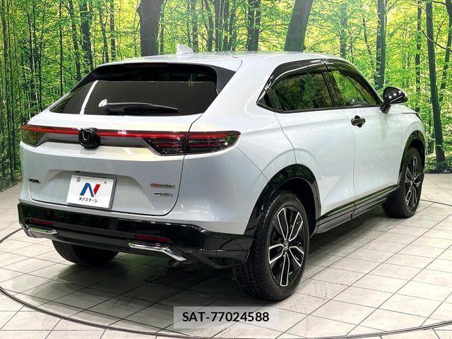 Honda VEZEL 2024-04 8247038-16
