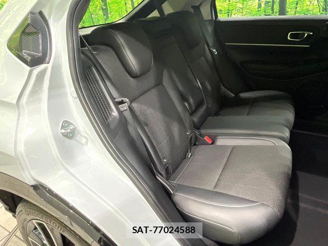 Honda VEZEL 2024-04 8247038-8