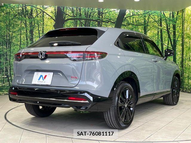 Honda VEZEL 2025-11 8247035-16