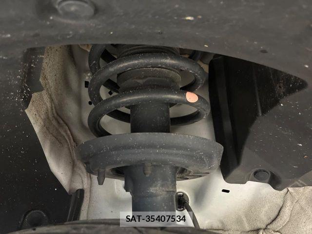 Honda VEZEL 2021-10 8247053-19