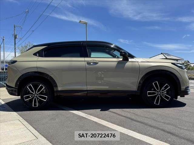 Honda VEZEL 2022-04 8247042-11