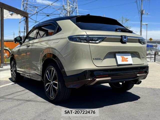 Honda VEZEL 2022-04 8247042-12