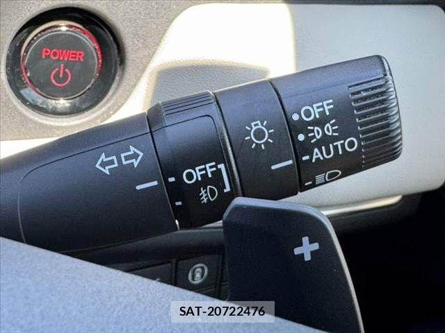 Honda VEZEL 2022-04 8247042-22