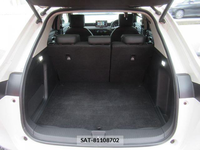 Honda VEZEL 2021-06 8317849-10