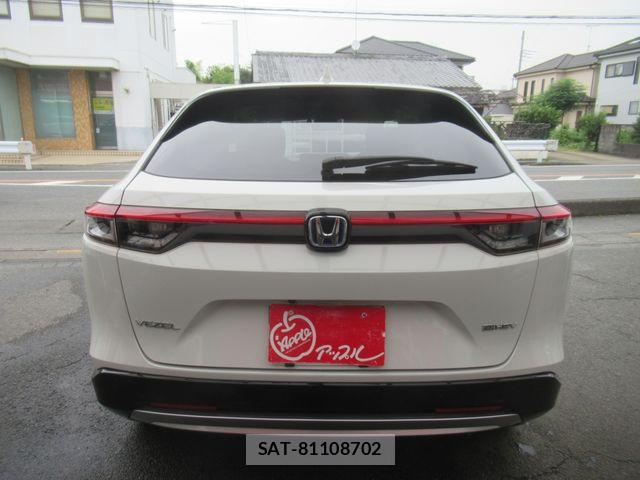 Honda VEZEL 2021-06 8317849-13