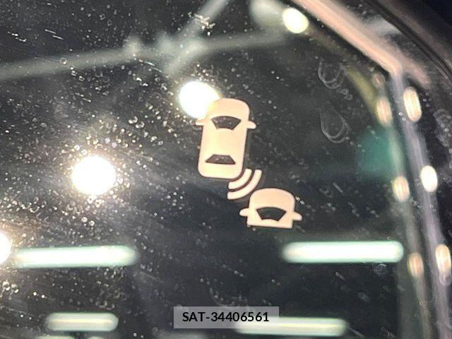 Honda VEZEL 2025-07 8317835-6