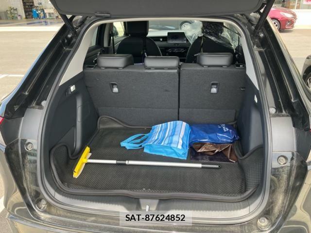 Honda VEZEL 2023-02 8317850-10