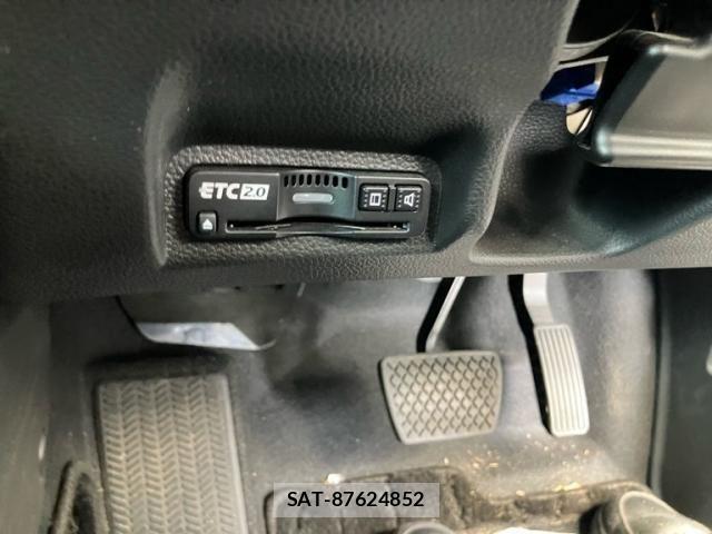 Honda VEZEL 2023-02 8317850-19