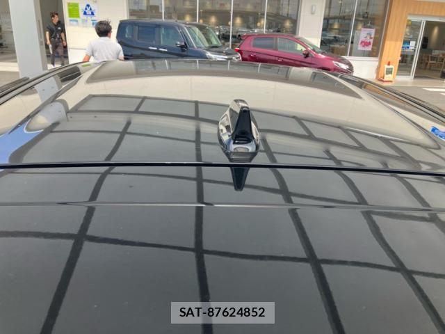 Honda VEZEL 2023-02 8317850-8