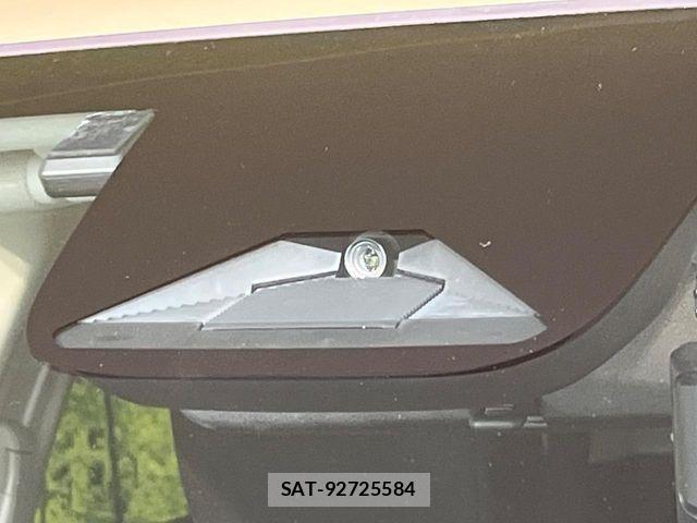 Honda VEZEL 2021-09 8317847-4