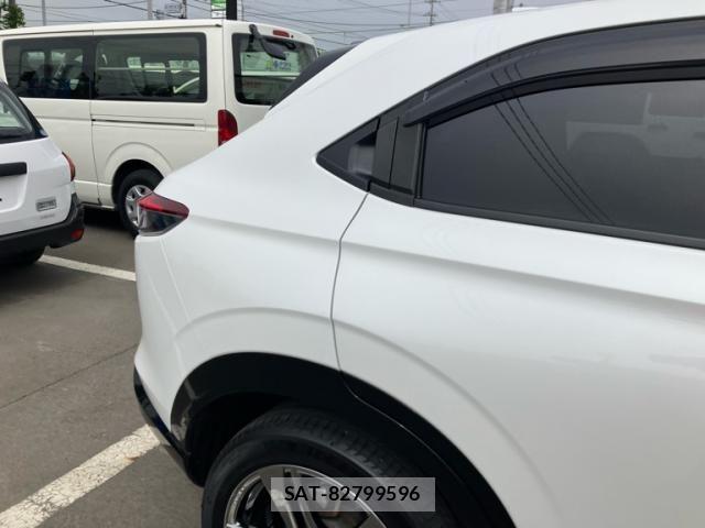Honda VEZEL 2021-11 8317844-11