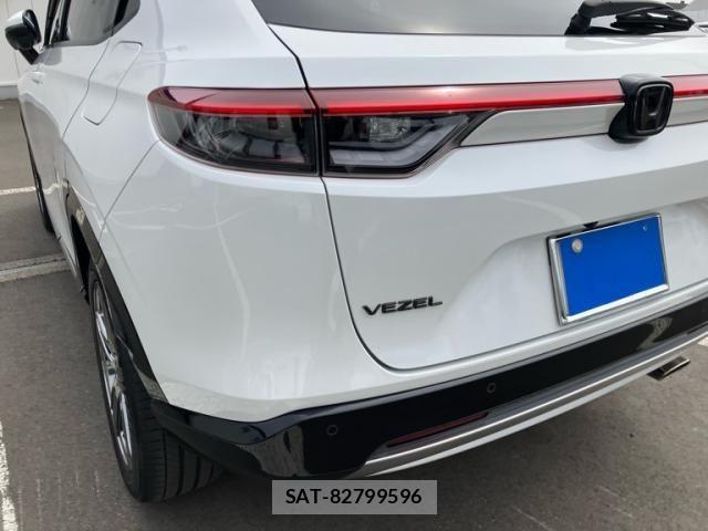 Honda VEZEL 2021-11 8317844-13