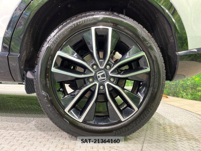 Honda VEZEL 2023-08 8317839-12
